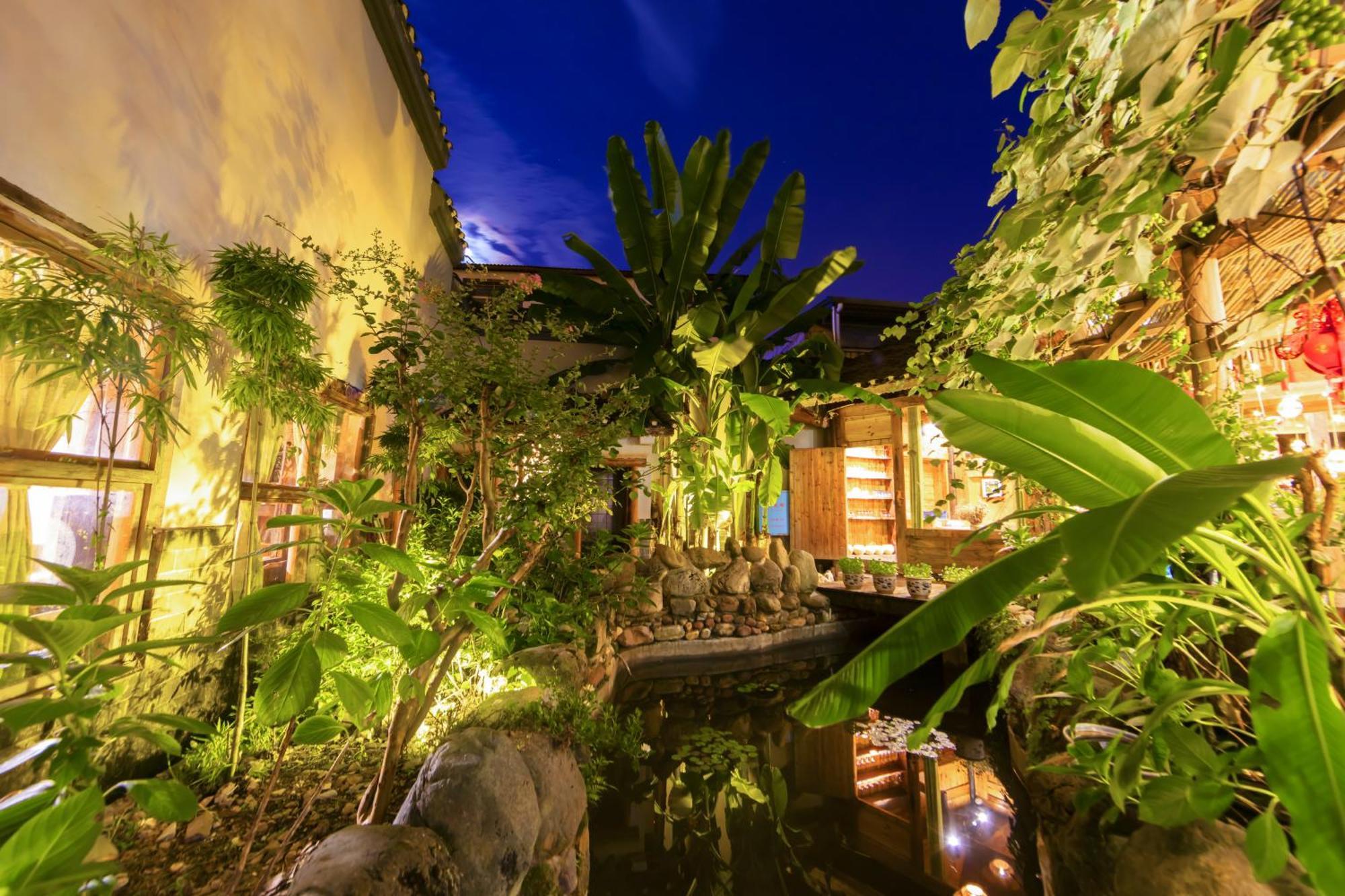 Butterfly Flowers Inn 張家界市 エクステリア 写真