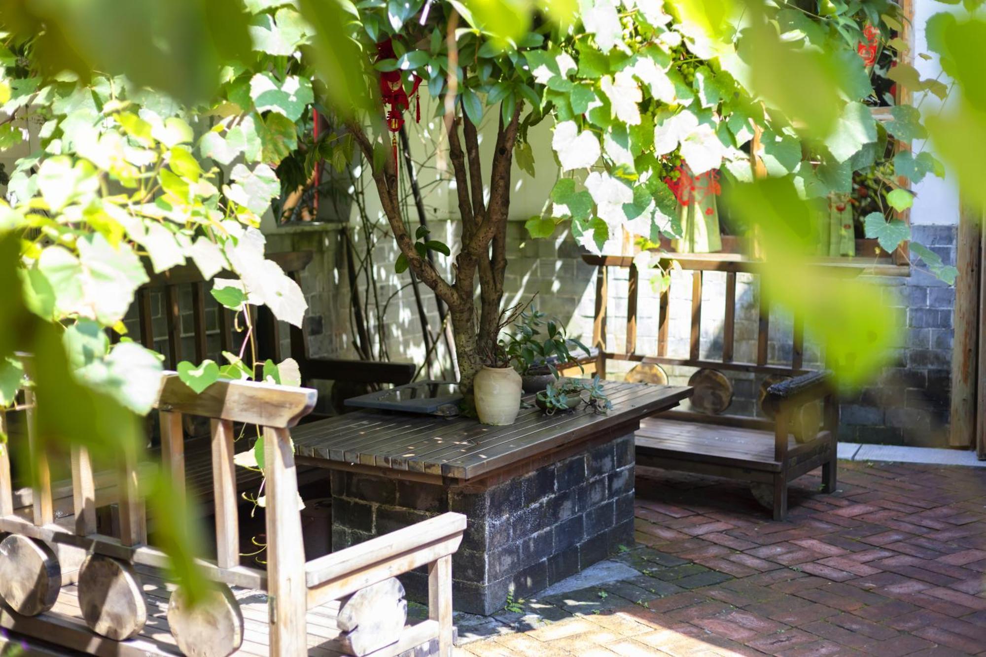 Butterfly Flowers Inn 張家界市 エクステリア 写真